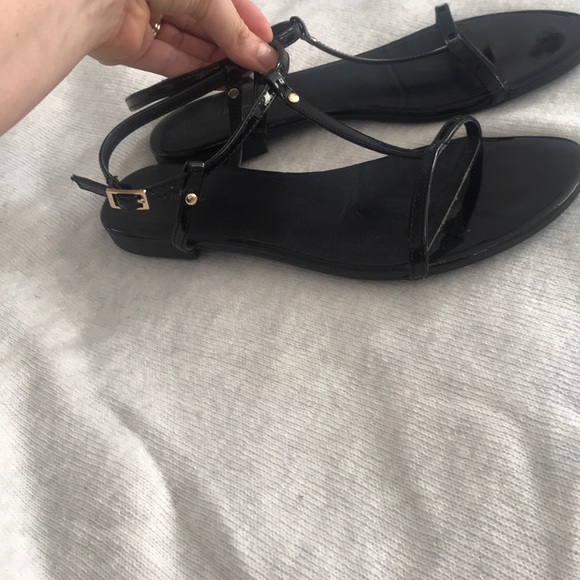 Sandals - Picture 2 of 5